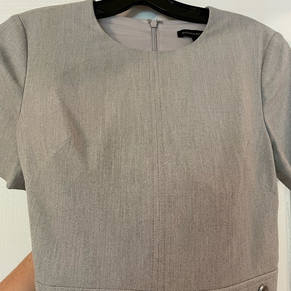 Gray Banana Republic dress with side button detail - Picture 4 of 7